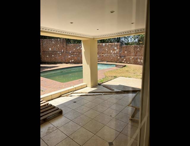 4 bed property to rent in GLENVISTA